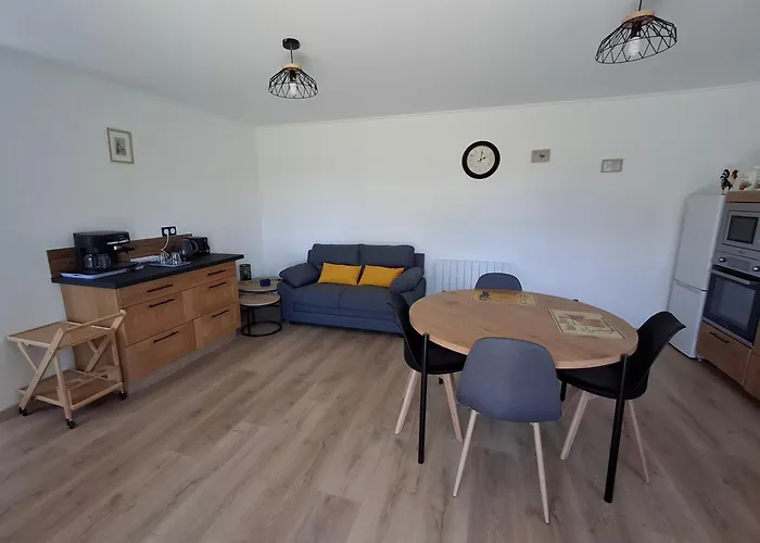 Petit De Carbonies Feriehus *